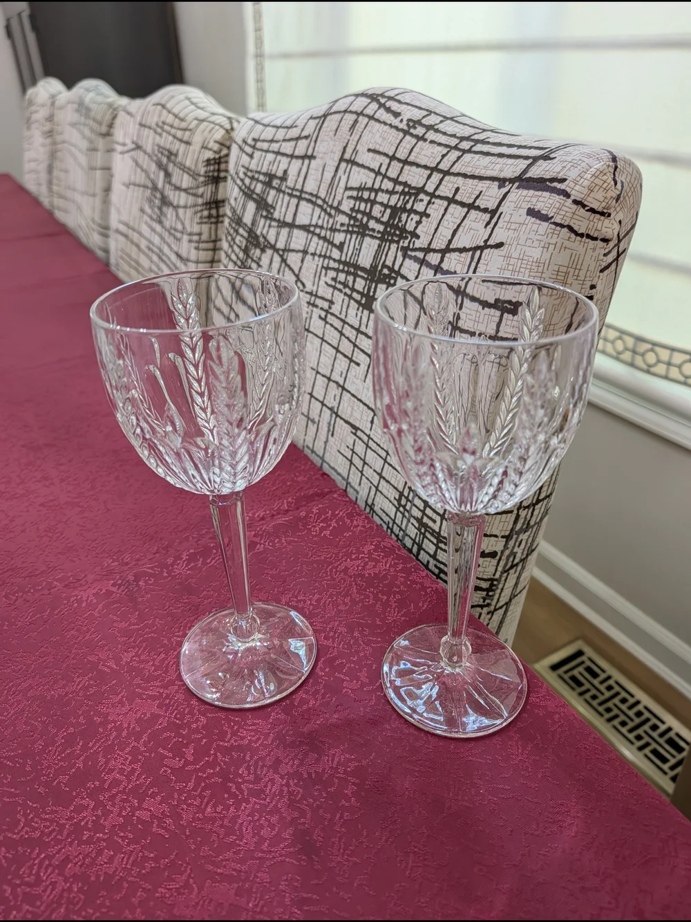 Clear Crystal Cut Wine Glasses - Elegant Stemware (Set of 2)